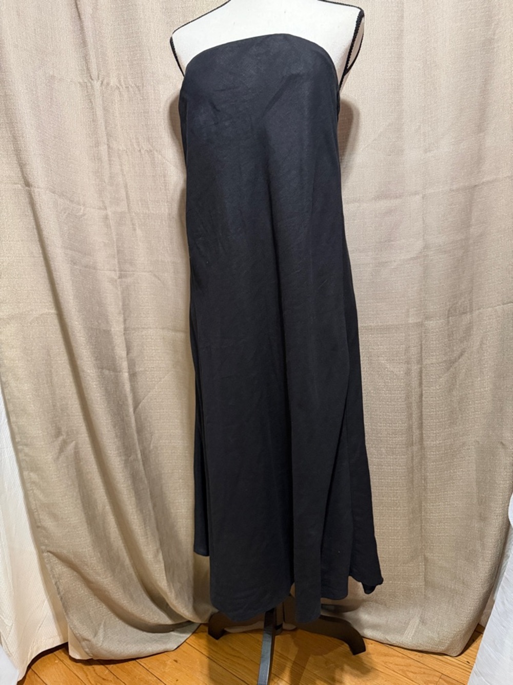 Banana Republic Strapless Cream Maxi Dress Sz 8 (No shoulder straps)"
